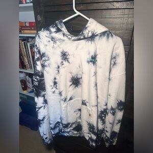 Youngla hoodie like new!